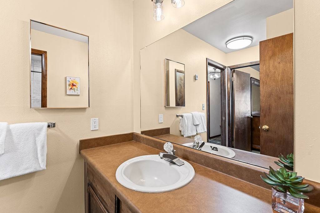 Bathroom - Park Place 304C - Breckenridge Vacation Rental Bathroom - Park Place 304C - Breckenridge Vacation Rental