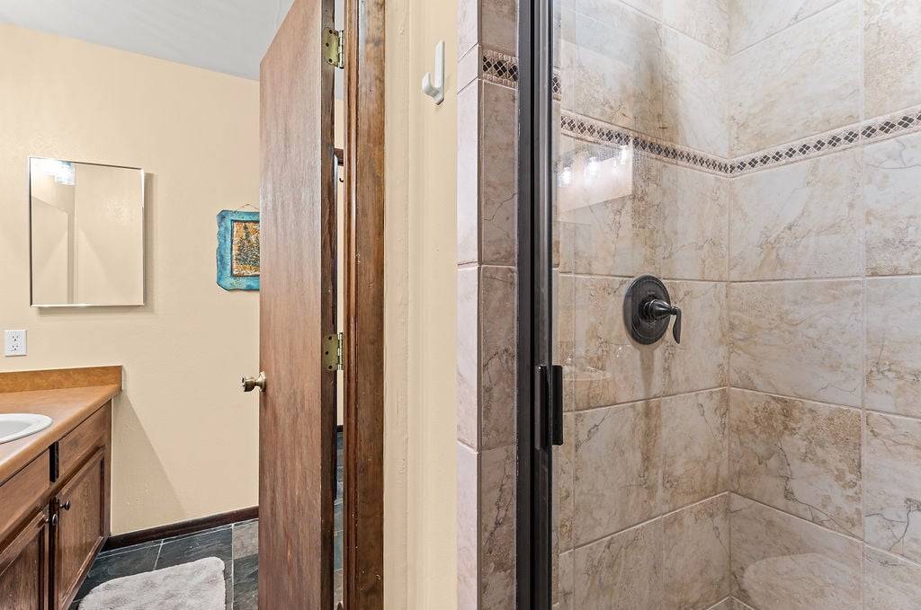 Bathroom - Park Place 304C - Breckenridge Vacation Rental Bathroom - Park Place 304C - Breckenridge Vacation Rental