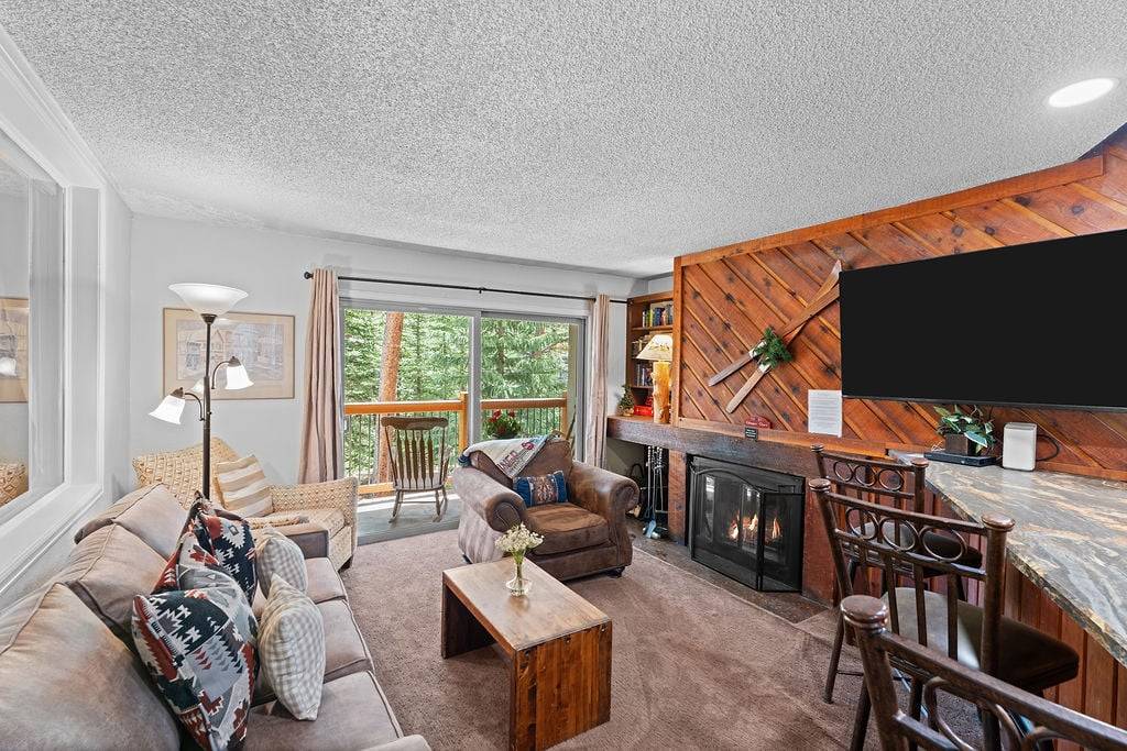 Living Room - Powder Ridge 108 - Breckenridge Vacation Rental Living Room - Powder Ridge 108 - Breckenridge Vacation Rental