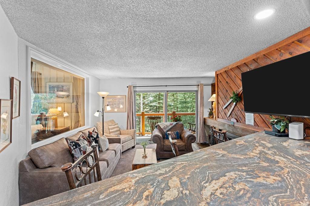 Kitchen - Powder Ridge 108 - Breckenridge Vacation Rental Kitchen - Powder Ridge 108 - Breckenridge Vacation Rental