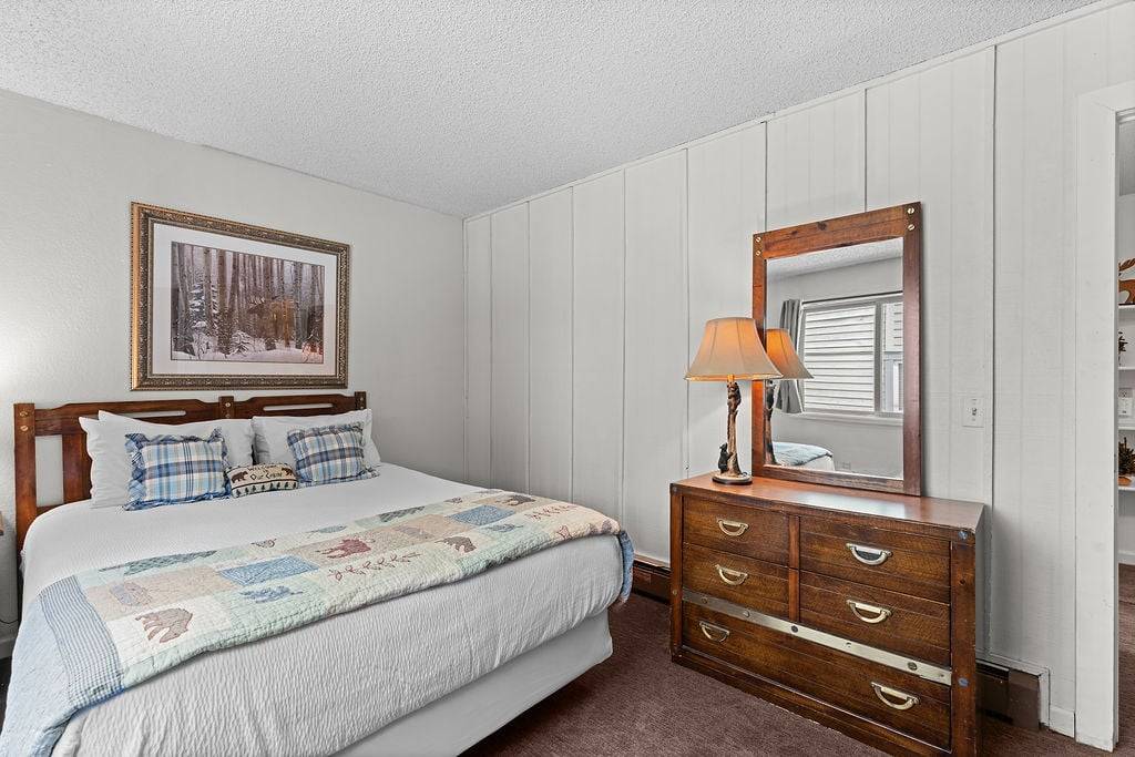 Bedroom - Powder Ridge 108 - Breckenridge Vacation Rental Bedroom - Powder Ridge 108 - Breckenridge Vacation Rental