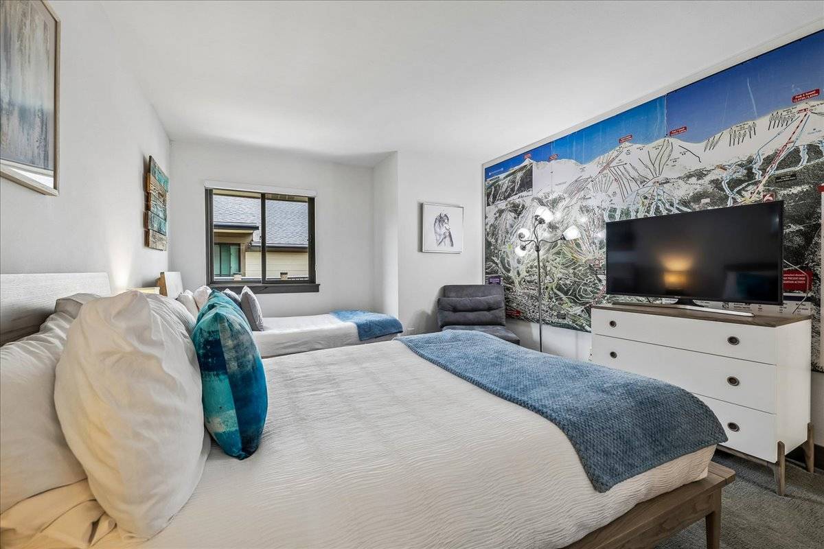 Bedroom - Park Place 302C - Breckenridge Vacation Rental Bedroom - Park Place 302C - Breckenridge Vacation Rental