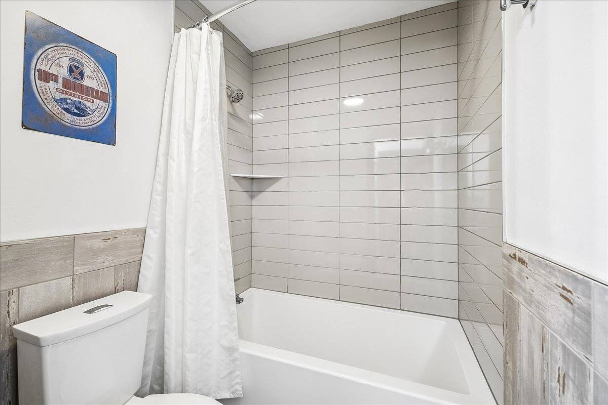 Bathroom - Park Place 302C - Breckenridge Vacation Rental Bathroom - Park Place 302C - Breckenridge Vacation Rental