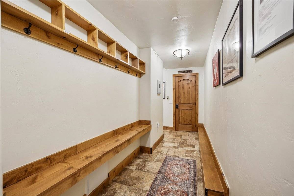 Entry - Ski Watch 329 - Breckenridge Vacation Rental Entry - Ski Watch 329 - Breckenridge Vacation Rental