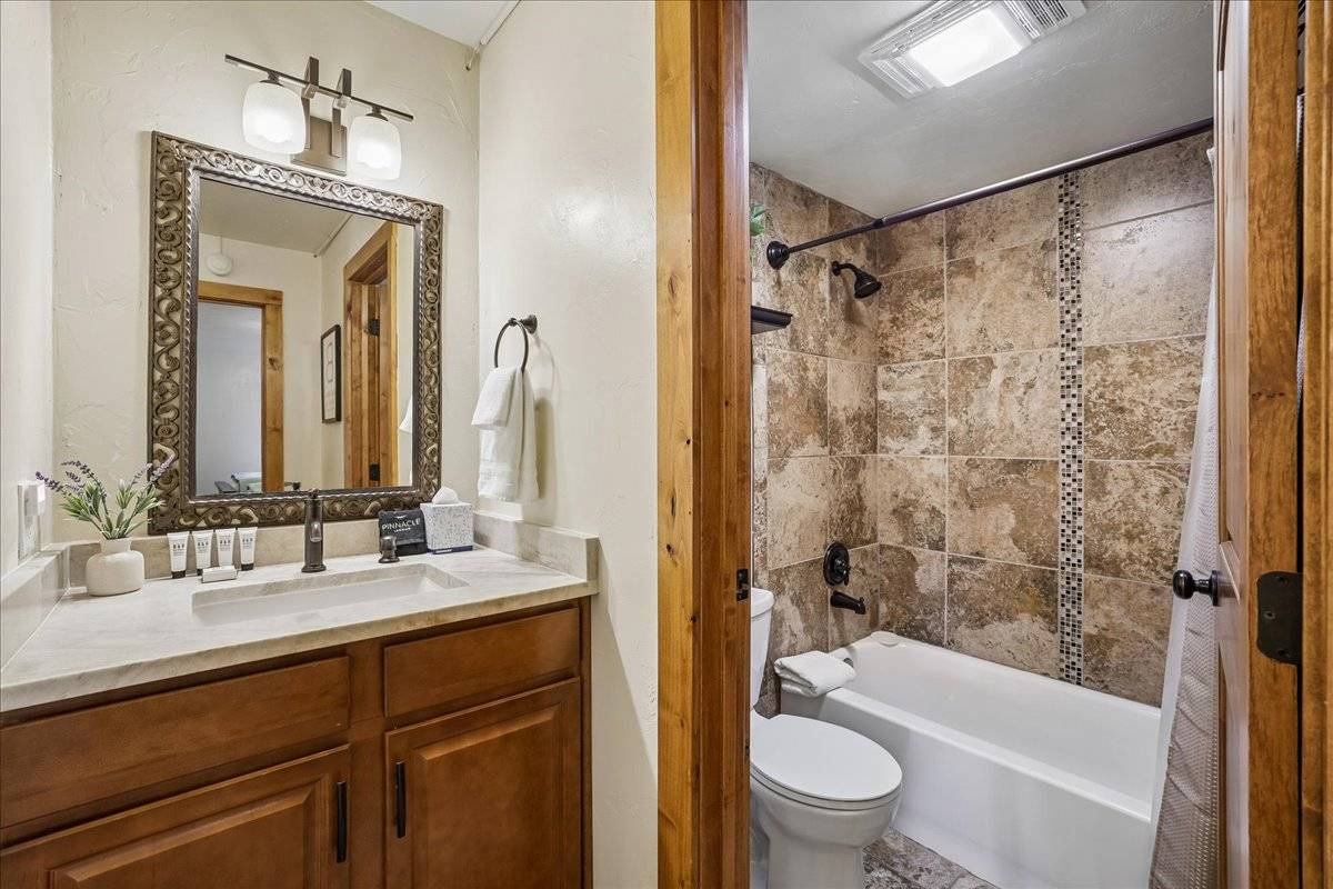 Bathroom - Ski Watch 329 - Breckenridge Vacation Rental Bathroom - Ski Watch 329 - Breckenridge Vacation Rental