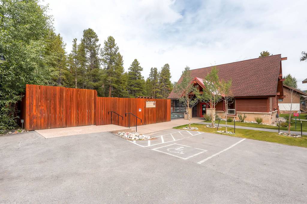 Upper Village Amenities - 4 O'Clock Lodge D26 Breckenridge Vacation Rental Upper Village Amenities - 4 O'Clock Lodge D26 Breckenridge Vacation Rental