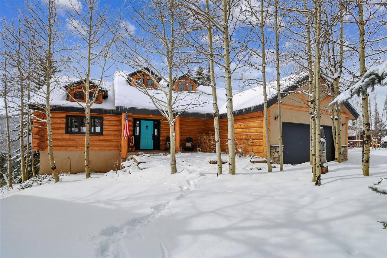This beautiful secluded home will be the next destination of your dream vacation - 10 Southface Breckenridge Vacation Rental This beautiful secluded home will be the next destination of your dream vacation - 10 Southface Breckenridge Vacation Rental