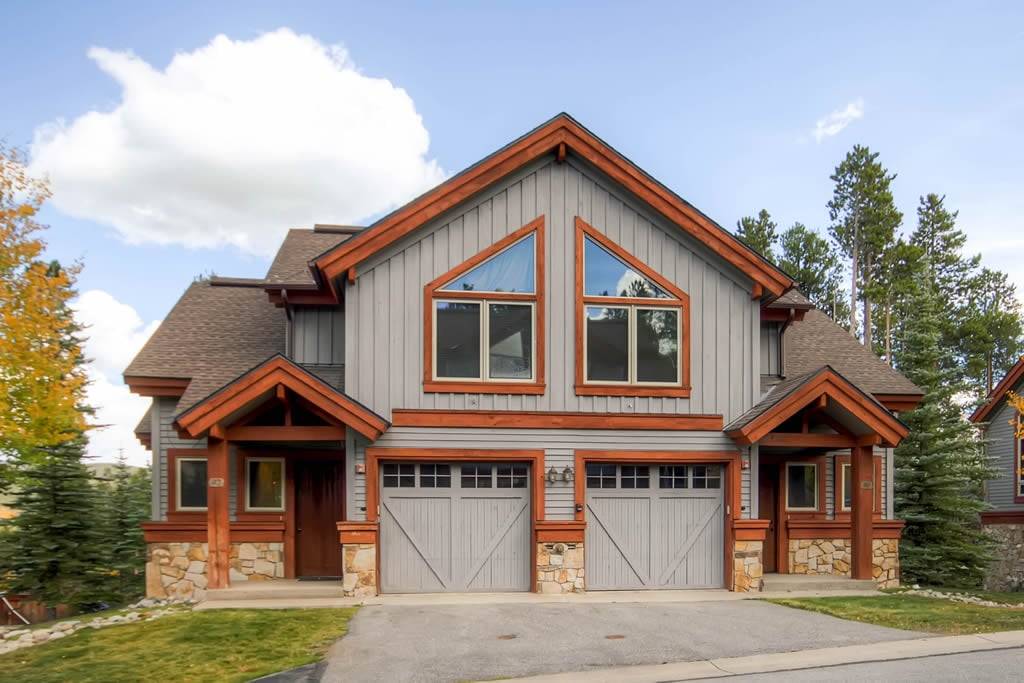 Exterior view of entryway and single car garage - Amber Sky Breckenridge Vacation Rental Exterior view of entryway and single car garage - Amber Sky Breckenridge Vacation Rental