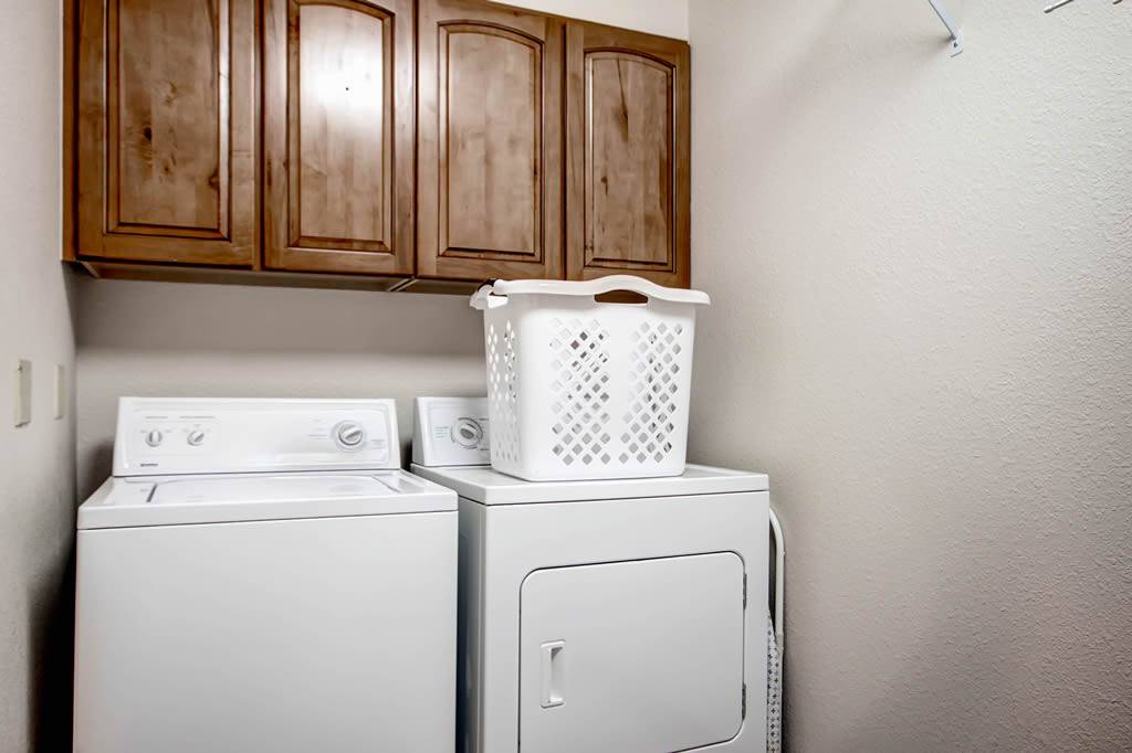 Laundry room on the bottom floor offers full size washer and dryer as well as hanging racks for wet clothes - Amber Sky Breckenridge Vacation Rental Laundry room on the bottom floor offers full size washer and dryer as well as hanging racks for wet clothes - Amber Sky Breckenridge Vacation Rental
