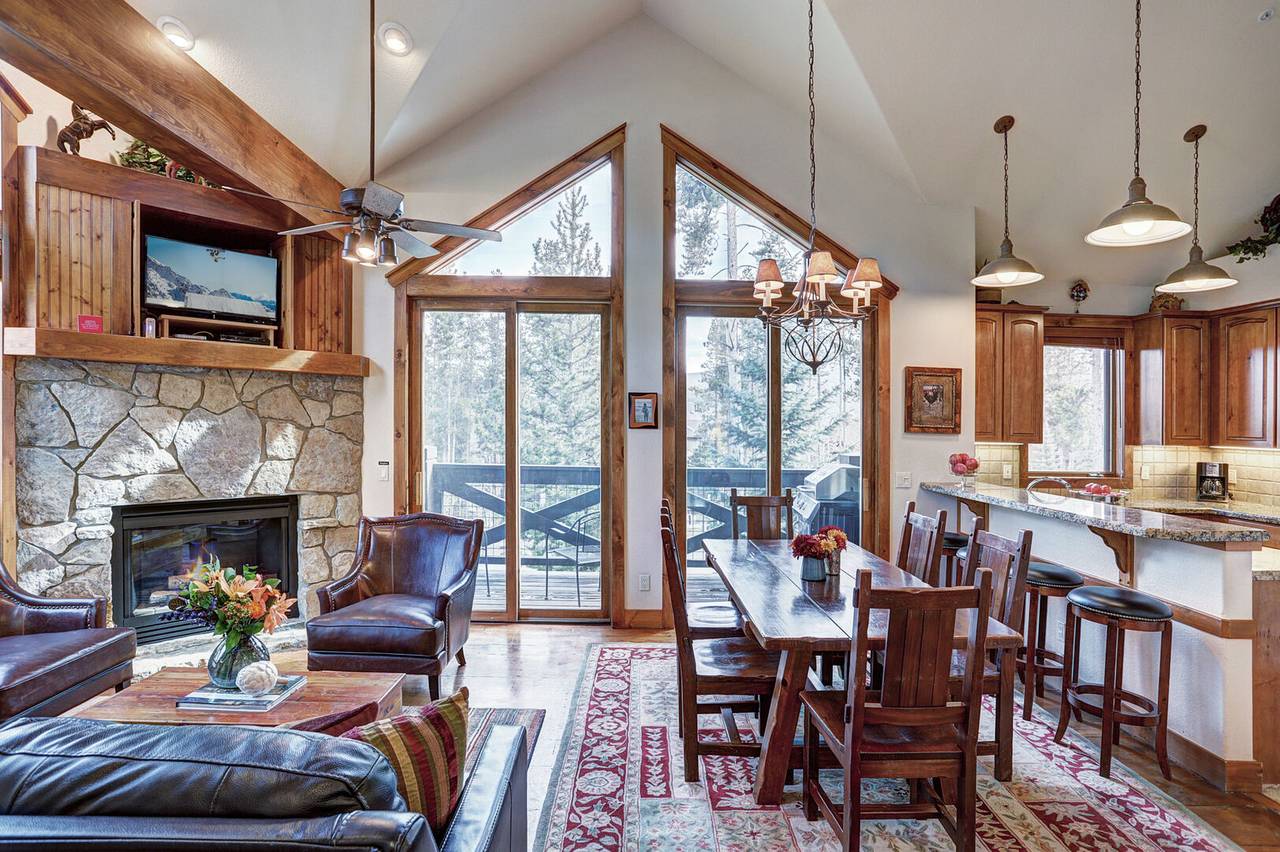 Have a wonderful meal in the open concept dining area with ample space - Amber Sky Breckenridge Vacation Rental Have a wonderful meal in the open concept dining area with ample space - Amber Sky Breckenridge Vacation Rental