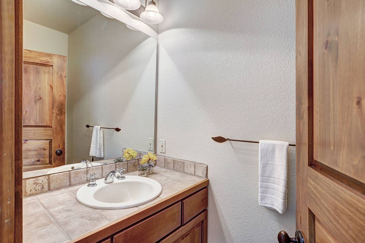 Half bathroom located on main level - Amber Sky Breckenridge Vacation Rental Half bathroom located on main level - Amber Sky Breckenridge Vacation Rental