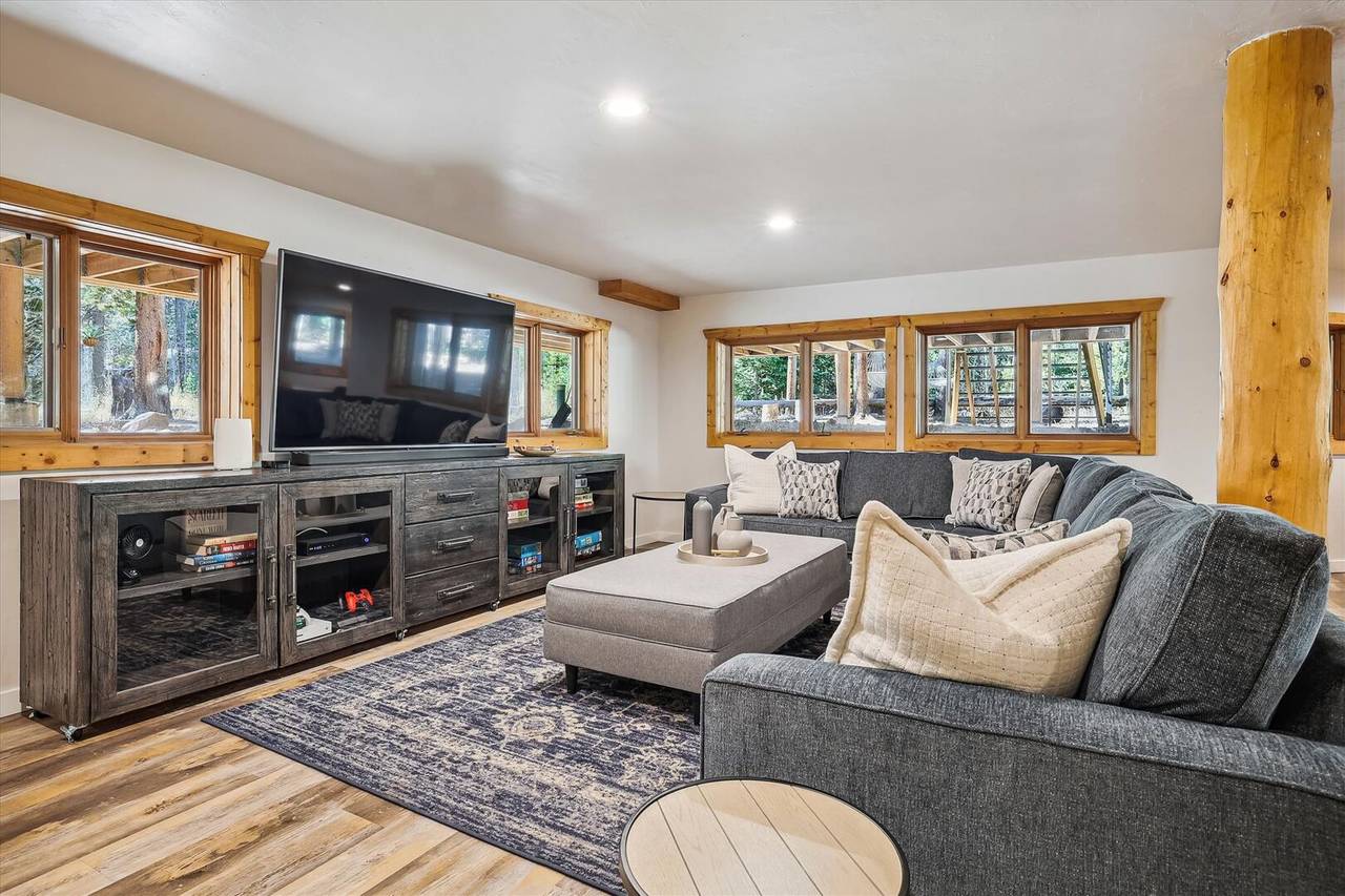 Media Room/Game Room, American Way Chalet, Breckenridge Vacation Rental Media Room/Game Room, American Way Chalet, Breckenridge Vacation Rental