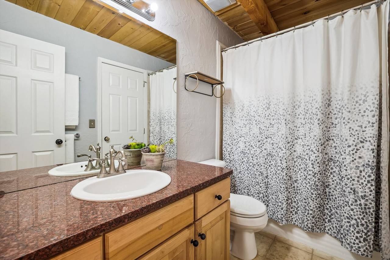 Bathroom, American Way Chalet, Breckenridge Vacation Rental Bathroom, American Way Chalet, Breckenridge Vacation Rental