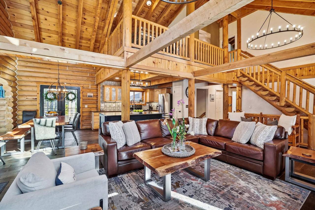 Living Area, American Way Chalet, Breckenridge Vacation Rental Living Area, American Way Chalet, Breckenridge Vacation Rental