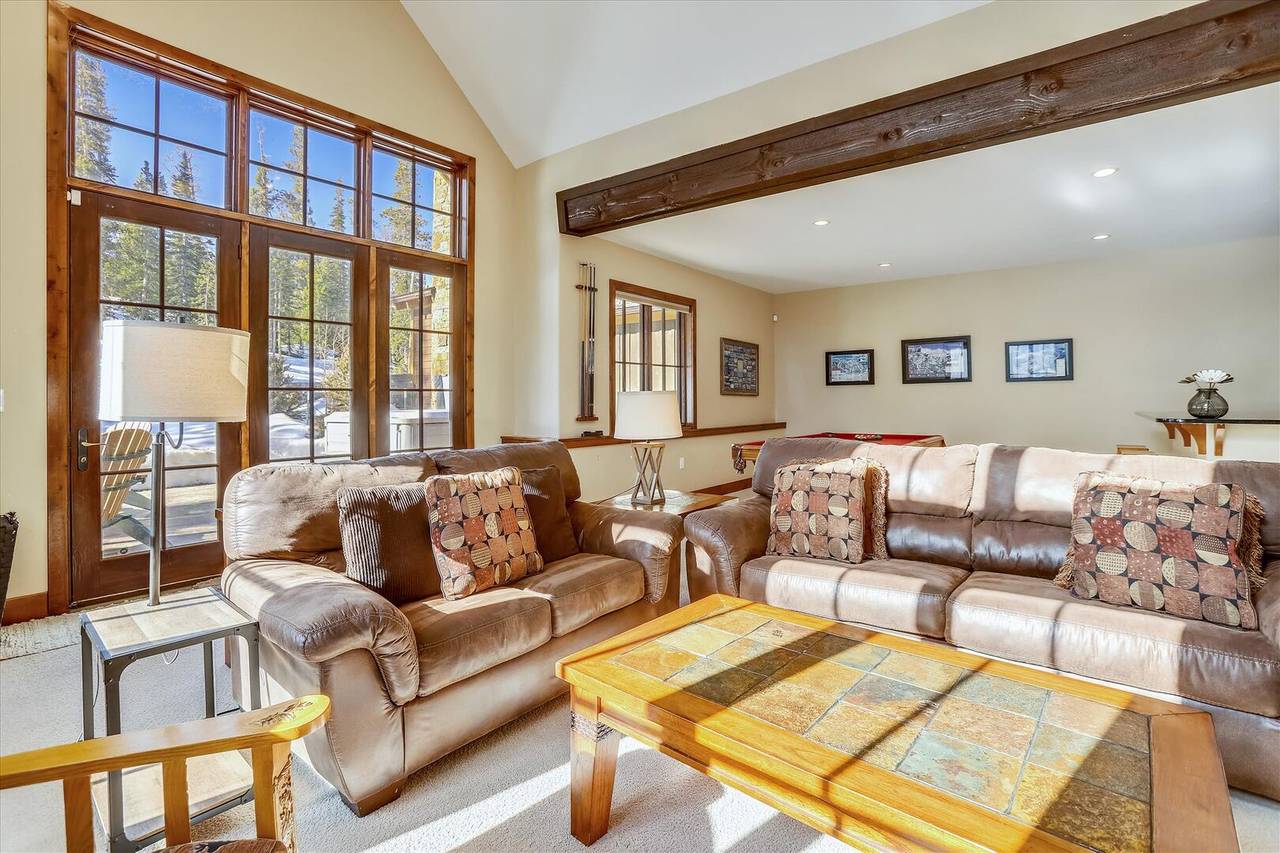Additional living area view - with flat screen TV and gas fireplace - Baldy Mountain Overlook Breckenridge Vacation Rental Additional living area view - with flat screen TV and gas fireplace - Baldy Mountain Overlook Breckenridge Vacation Rental