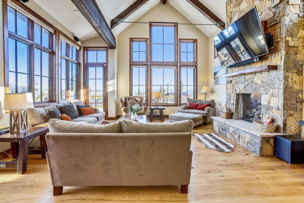 Additional view of living area - Baldy Mountain Overlook Breckenridge Vacation Rental Additional view of living area - Baldy Mountain Overlook Breckenridge Vacation Rental