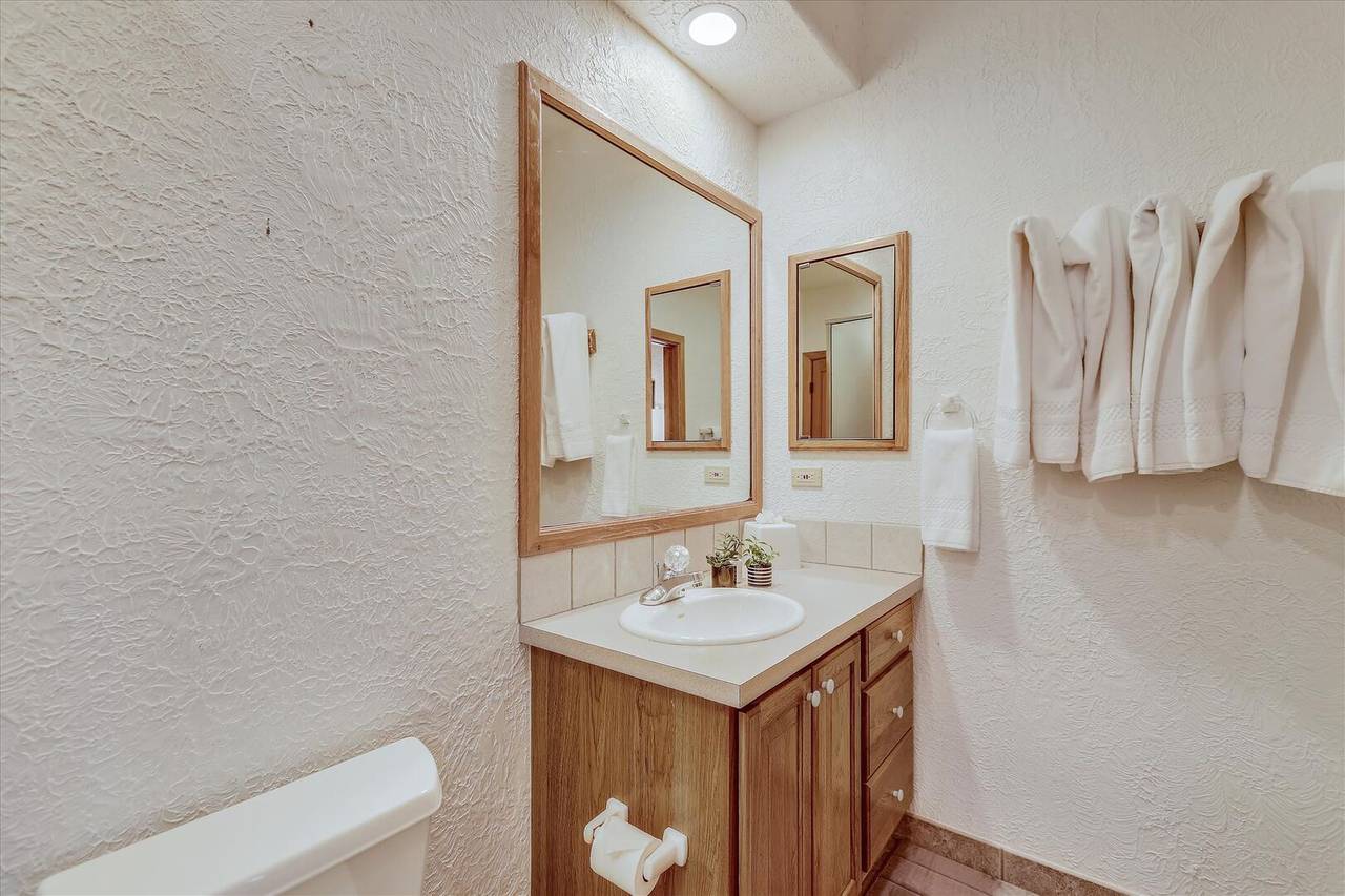 Bathroom - Evergreen Lodge - Breckenridge Vacation Rental Bathroom - Evergreen Lodge - Breckenridge Vacation Rental