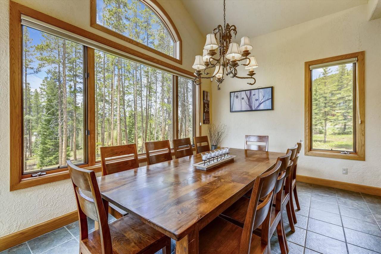 Dining Area - Evergreen Lodge - Breckenridge Vacation Rental Dining Area - Evergreen Lodge - Breckenridge Vacation Rental