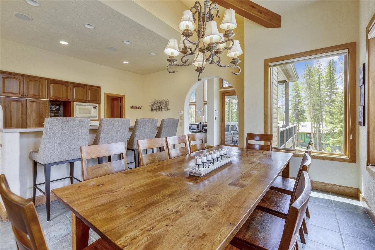 Dining Area - Evergreen Lodge - Breckenridge Vacation Rental Dining Area - Evergreen Lodge - Breckenridge Vacation Rental