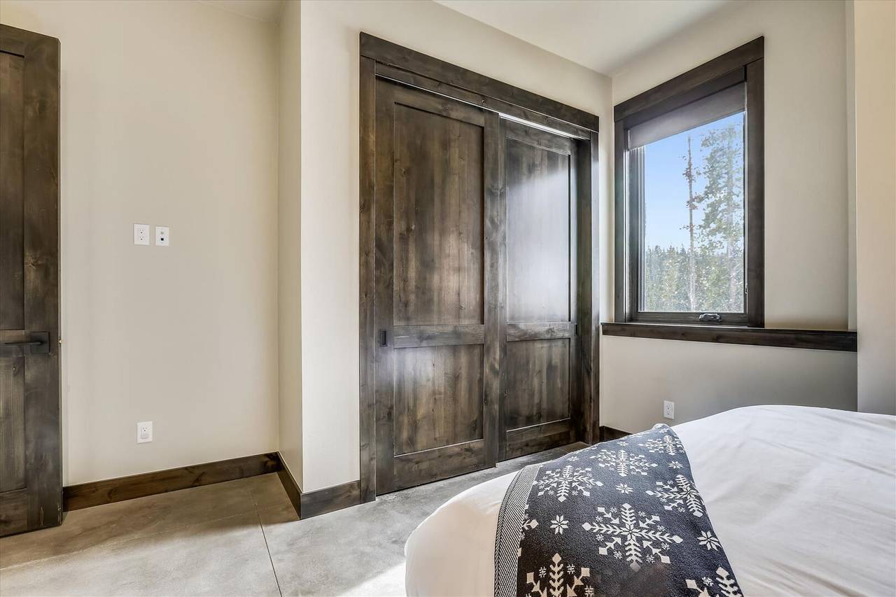 Bedroom - Barton Creek Vista Breckenridge Vacation Rental Bedroom - Barton Creek Vista Breckenridge Vacation Rental