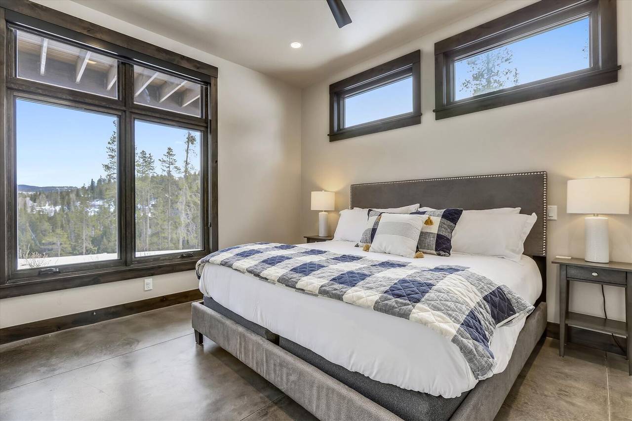 Bedroom - Barton Creek Vista Breckenridge Vacation Rental Bedroom - Barton Creek Vista Breckenridge Vacation Rental