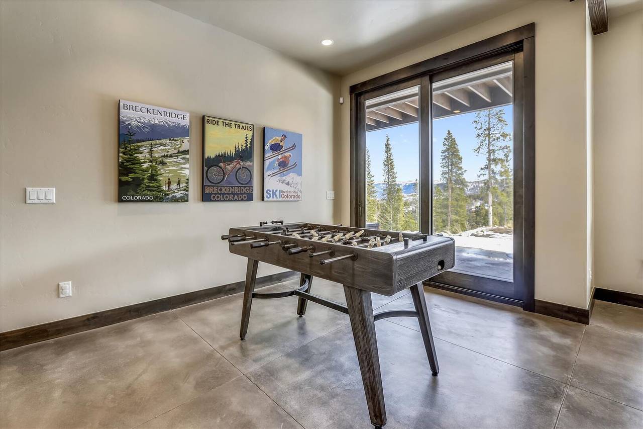 Living Area - Barton Creek Vista Breckenridge Vacation Rental Living Area - Barton Creek Vista Breckenridge Vacation Rental