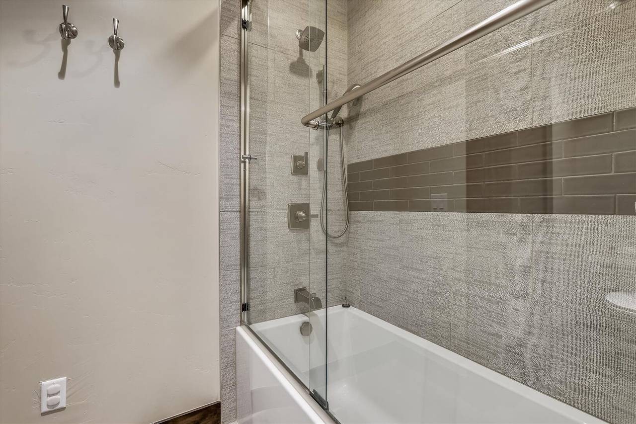 Bathroom - Barton Creek Vista Breckenridge Vacation Rental Bathroom - Barton Creek Vista Breckenridge Vacation Rental