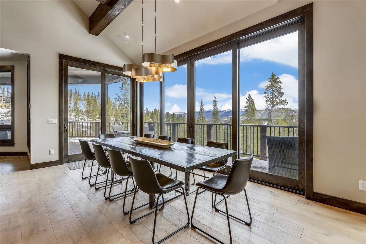 Dining Area - Barton Creek Vista Breckenridge Vacation Rental Dining Area - Barton Creek Vista Breckenridge Vacation Rental