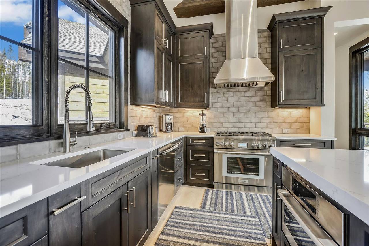 Kitchen - Barton Creek Vista Breckenridge Vacation Rental Kitchen - Barton Creek Vista Breckenridge Vacation Rental