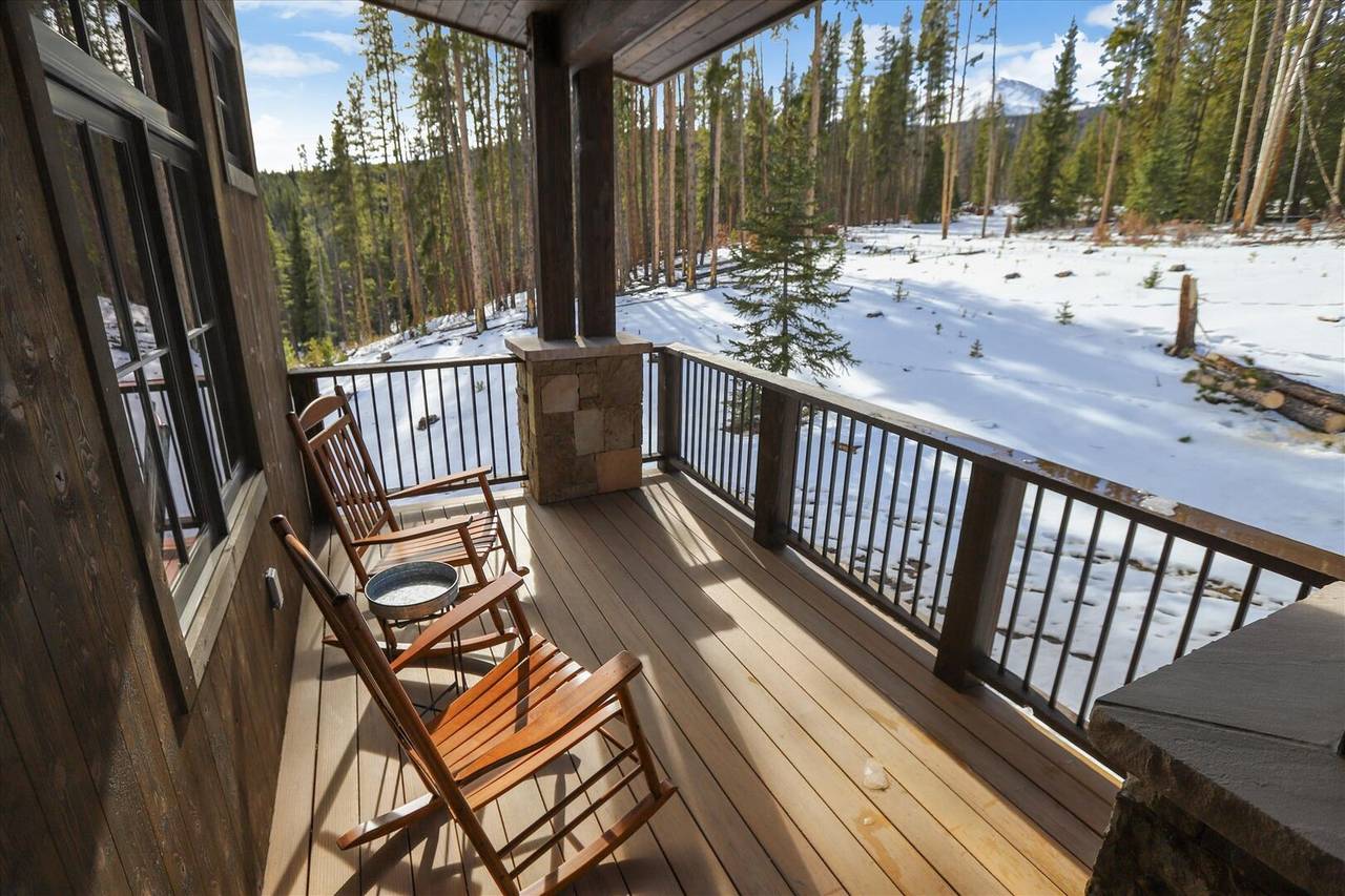 Deck/Patio - Barton Creek Vista Breckenridge Vacation Rental Deck/Patio - Barton Creek Vista Breckenridge Vacation Rental