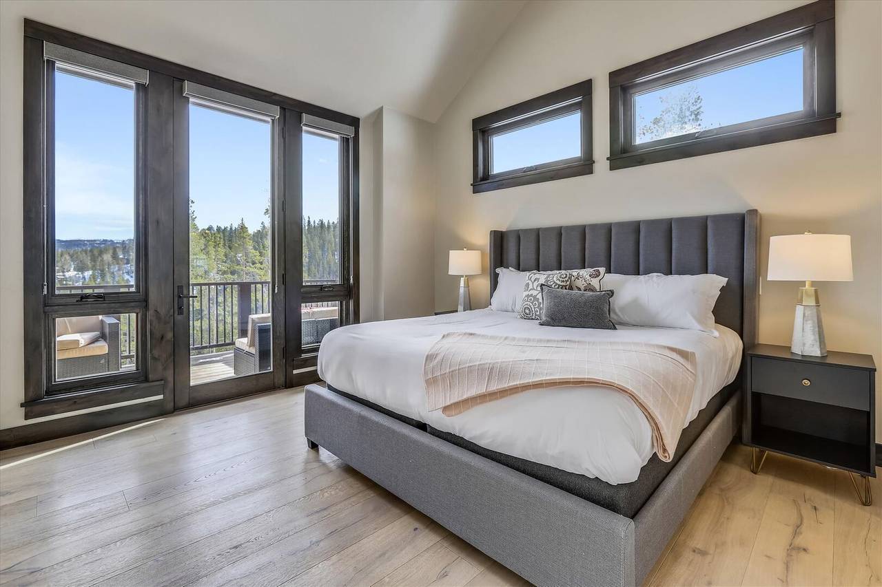 Bedroom - Barton Creek Vista Breckenridge Vacation Rental Bedroom - Barton Creek Vista Breckenridge Vacation Rental