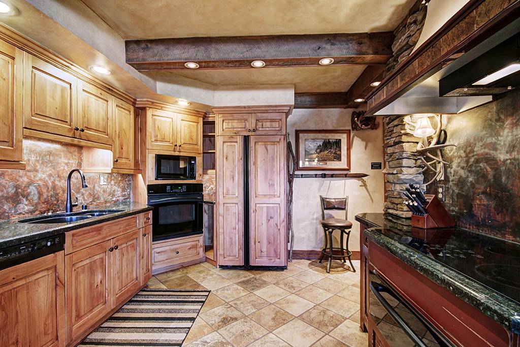Kitchen - Beaver Run Peak 9 Penthouse - Breckenridge Vacation Rental Kitchen - Beaver Run Peak 9 Penthouse - Breckenridge Vacation Rental