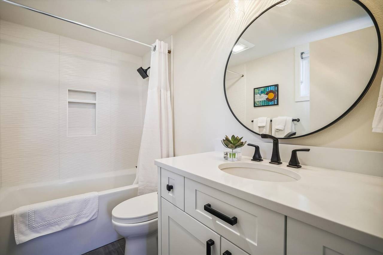 Bathroom - Bella Vista - Dillon Vacation Rental Bathroom - Bella Vista - Dillon Vacation Rental