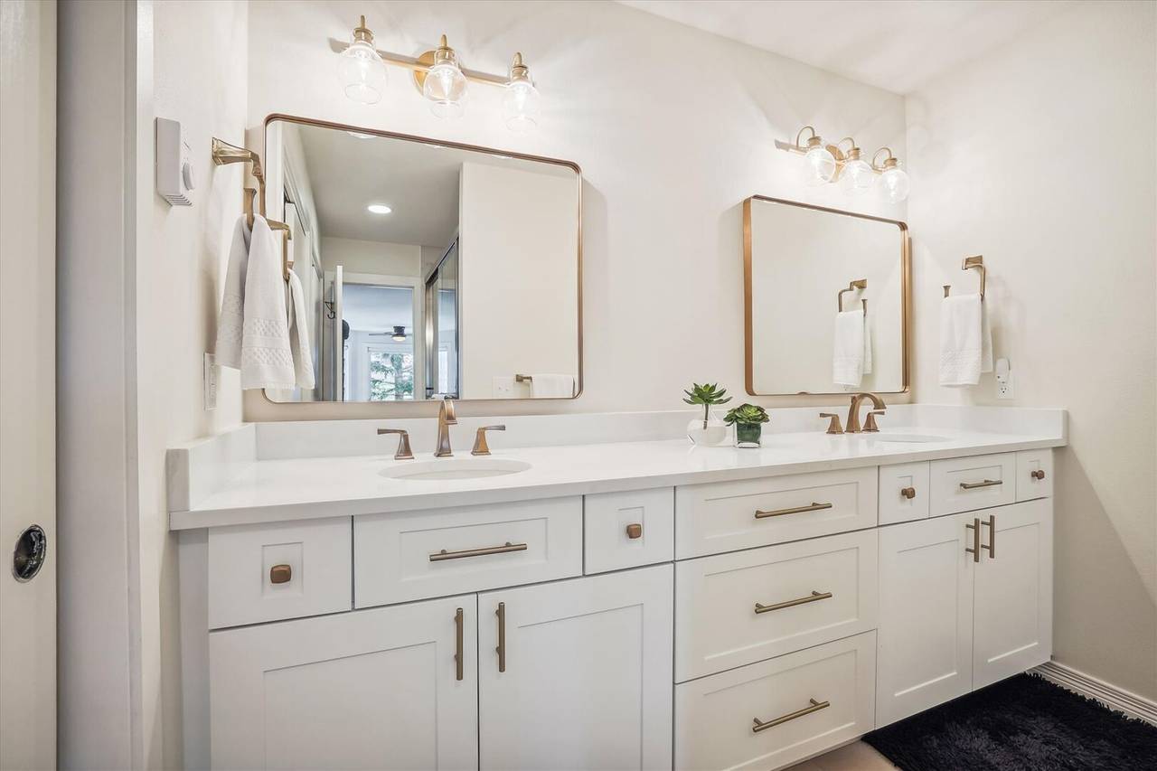 Bathroom - Bella Vista - Dillon Vacation Rental Bathroom - Bella Vista - Dillon Vacation Rental