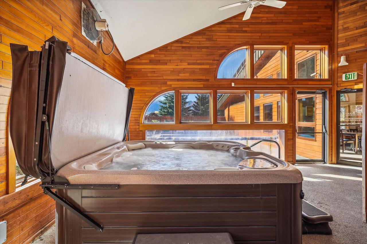 Clubhouse - Bella Vista - Dillon Vacation Rental Clubhouse - Bella Vista - Dillon Vacation Rental