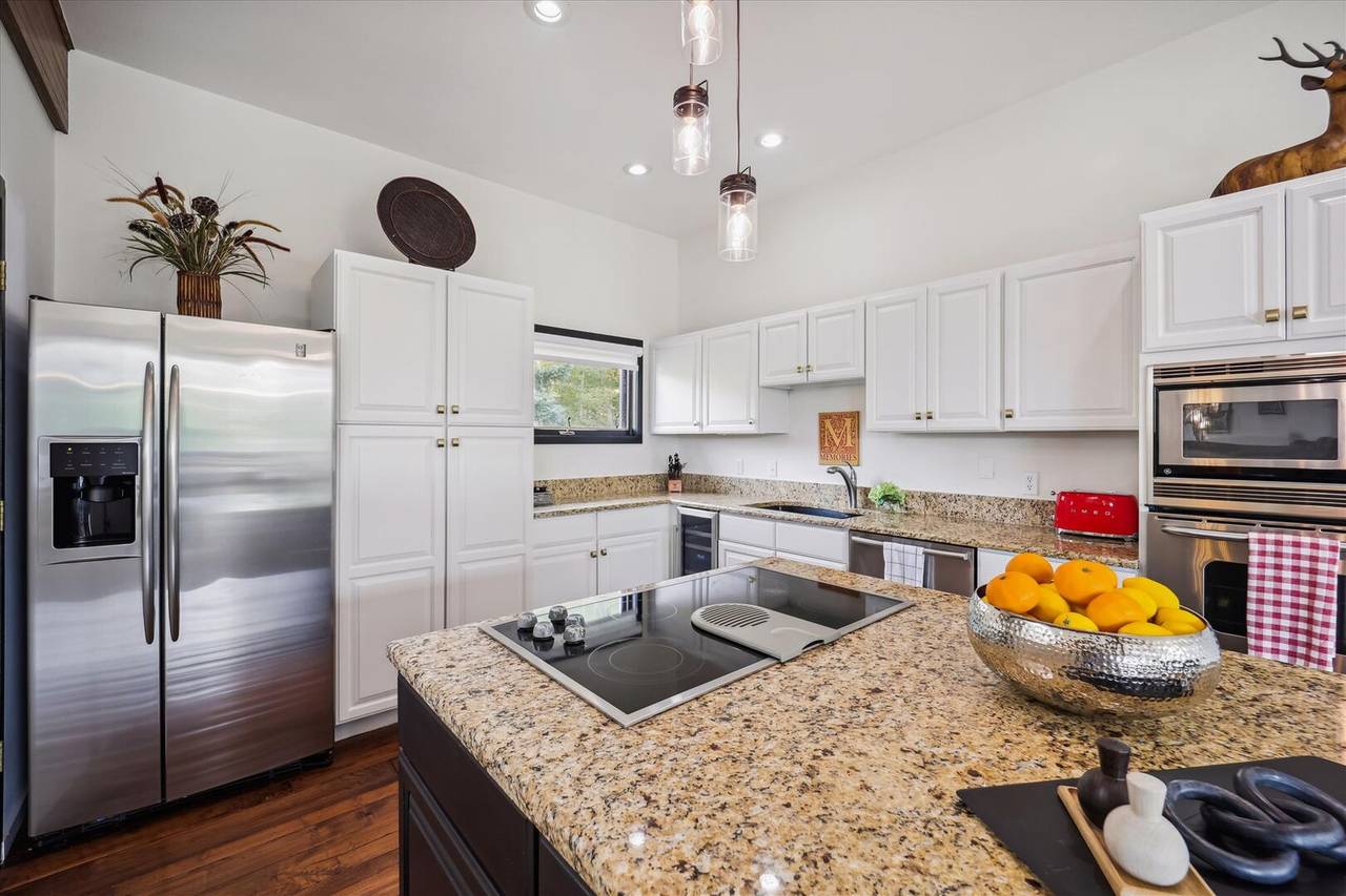 Kitchen - Bella Vista - Dillon Vacation Rental Kitchen - Bella Vista - Dillon Vacation Rental