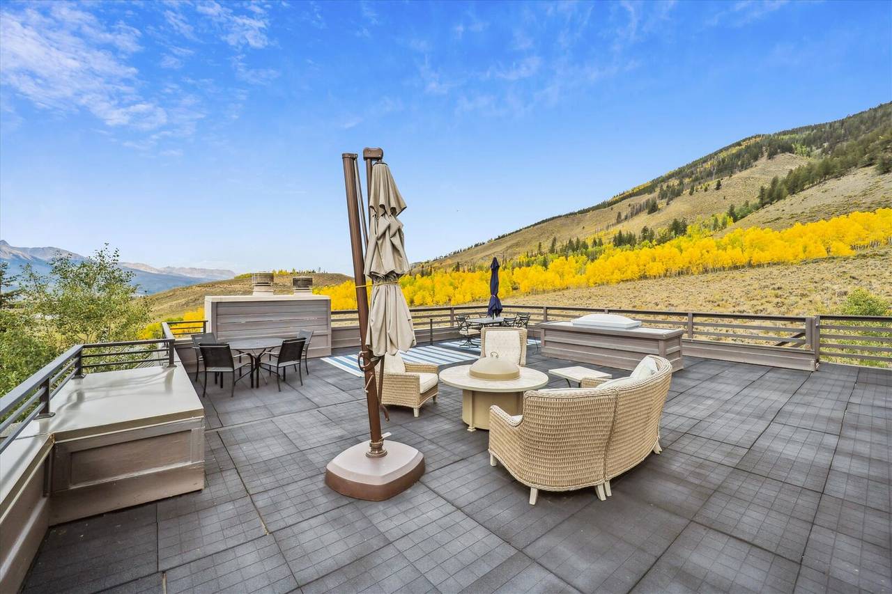 Rooftop Deck - Bella Vista - Dillon Vacation Rental Rooftop Deck - Bella Vista - Dillon Vacation Rental
