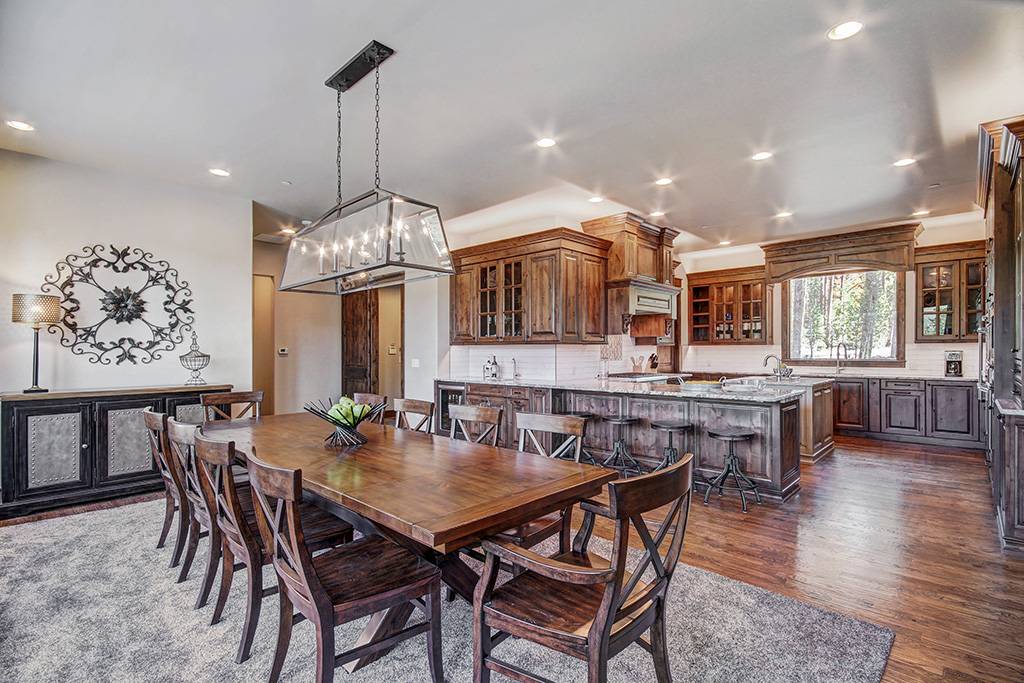 Dining Area - Breck Escape - Breckenridge Vacation Rental Dining Area - Breck Escape - Breckenridge Vacation Rental