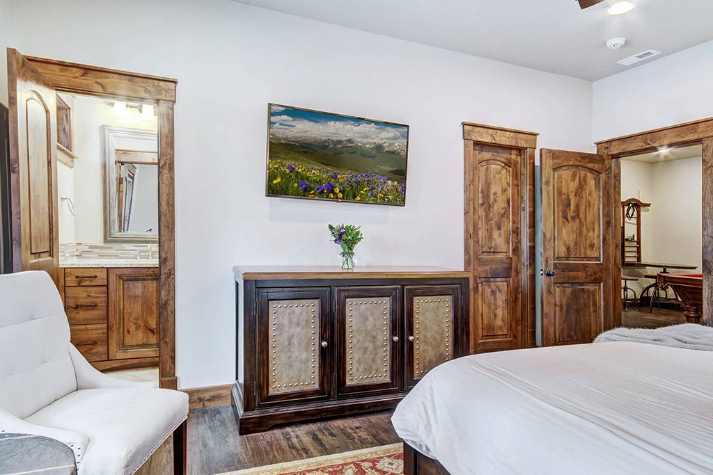 Bedroom - Breck Escape - Breckenridge Vacation Rental Bedroom - Breck Escape - Breckenridge Vacation Rental