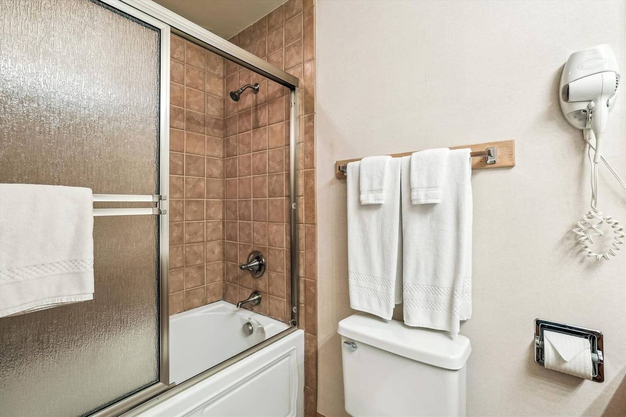 Bathroom, Cedars 24, Breckenridge Vacation Rental Bathroom, Cedars 24, Breckenridge Vacation Rental