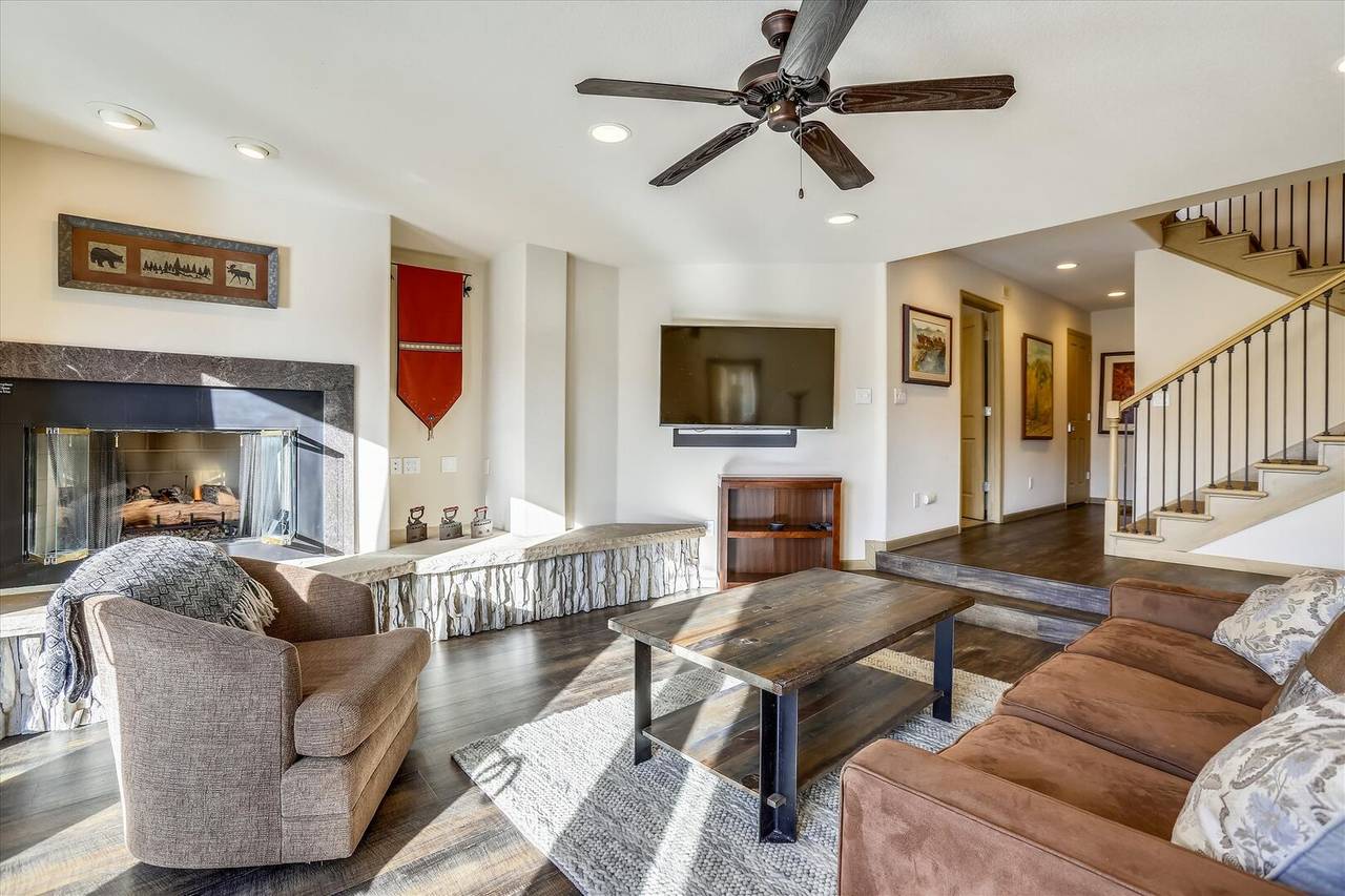 Living Area - Charter Ridge 10 - Breckenridge Vacation Rental Living Area - Charter Ridge 10 - Breckenridge Vacation Rental