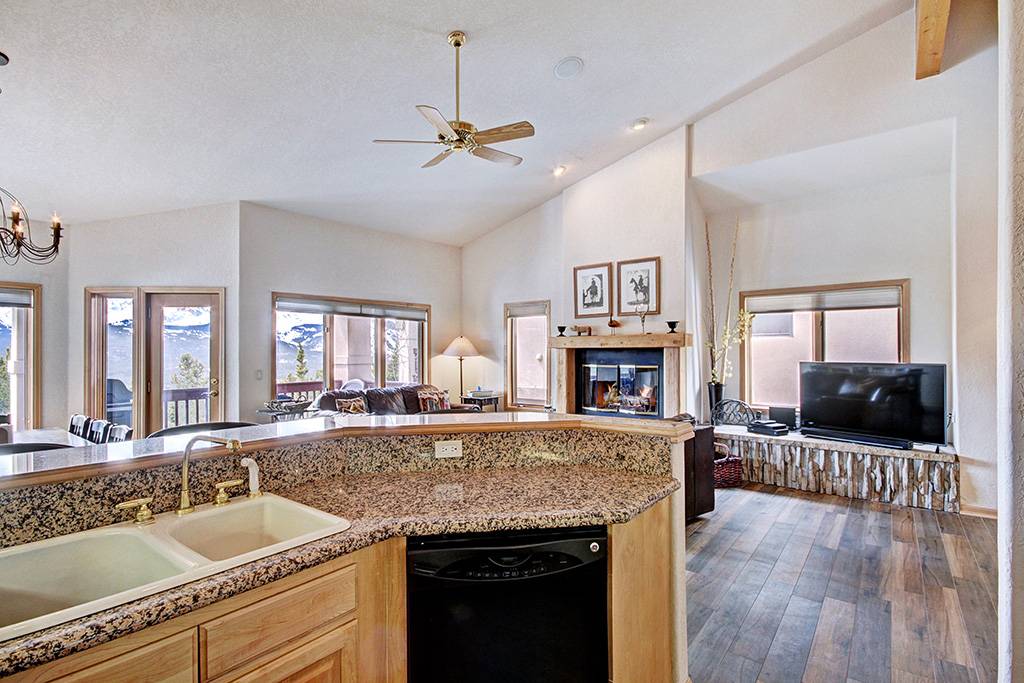 Kitchen - Charter Ridge 60 Breckenridge Vacation Rental Kitchen - Charter Ridge 60 Breckenridge Vacation Rental