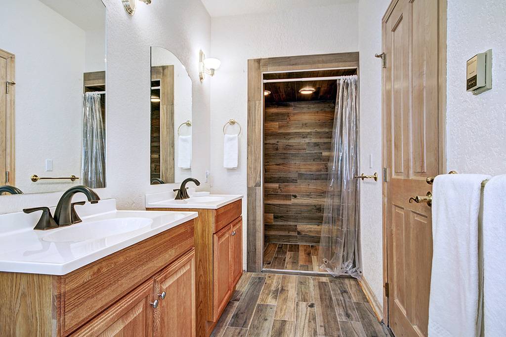 Bathroom - Charter Ridge 60 Breckenridge Vacation Rental Bathroom - Charter Ridge 60 Breckenridge Vacation Rental