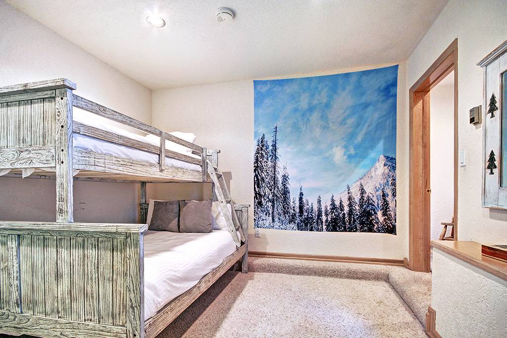 Bedroom - Charter Ridge 60 Breckenridge Vacation Rental Bedroom - Charter Ridge 60 Breckenridge Vacation Rental