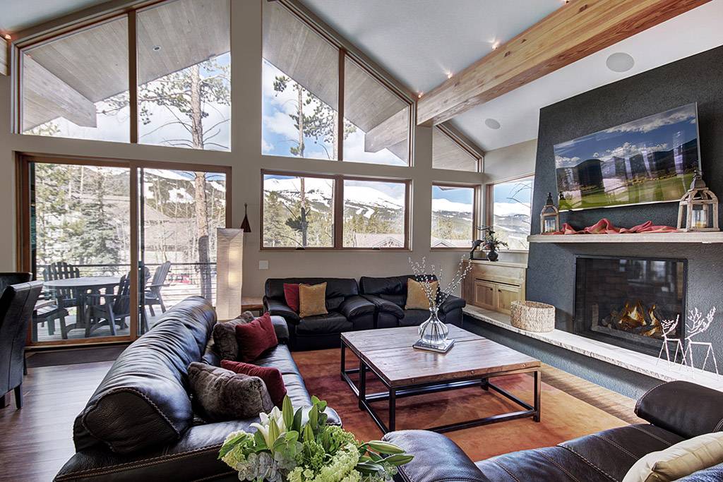 Living Area - Cloud Cabin - Breckenridge Vacation Rental Living Area - Cloud Cabin - Breckenridge Vacation Rental