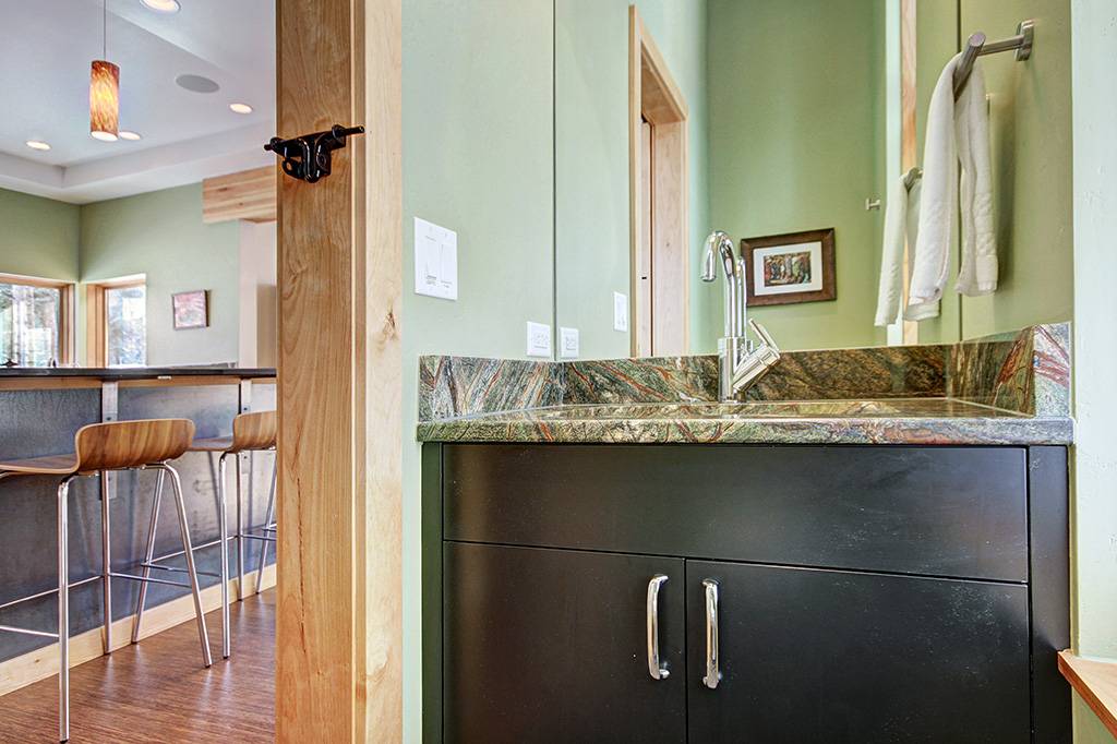 Bathroom - Cloud Cabin - Breckenridge Vacation Rental Bathroom - Cloud Cabin - Breckenridge Vacation Rental