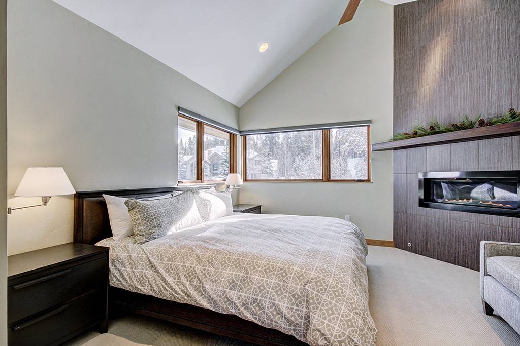 Bedroom - Cloud Cabin - Breckenridge Vacation Rental Bedroom - Cloud Cabin - Breckenridge Vacation Rental