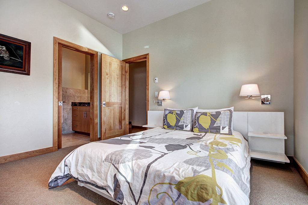 Bedroom - Cloud Cabin - Breckenridge Vacation Rental Bedroom - Cloud Cabin - Breckenridge Vacation Rental