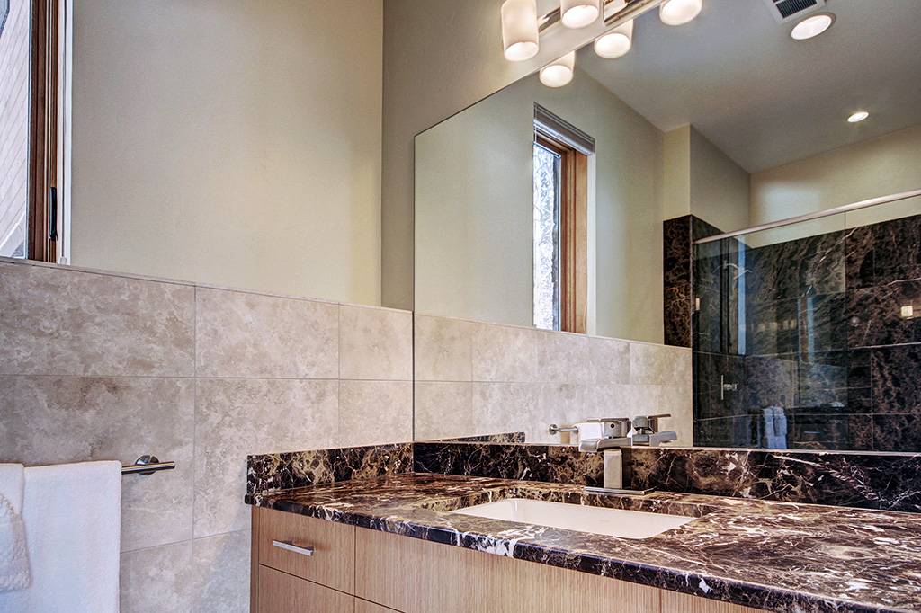 Bathroom - Cloud Cabin - Breckenridge Vacation Rental Bathroom - Cloud Cabin - Breckenridge Vacation Rental