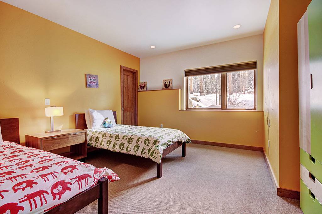 Bedroom - Cloud Cabin - Breckenridge Vacation Rental Bedroom - Cloud Cabin - Breckenridge Vacation Rental